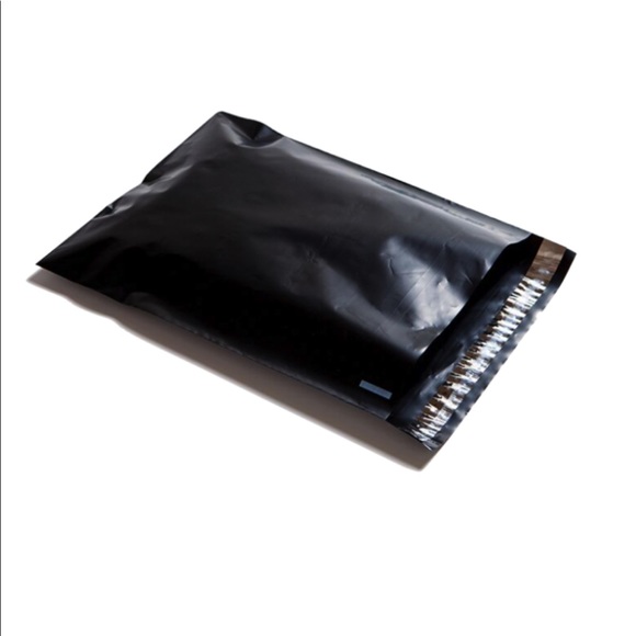 50 6X9 Black Poly Mailers PRICE IS FIRM - Picture 2 of 2
